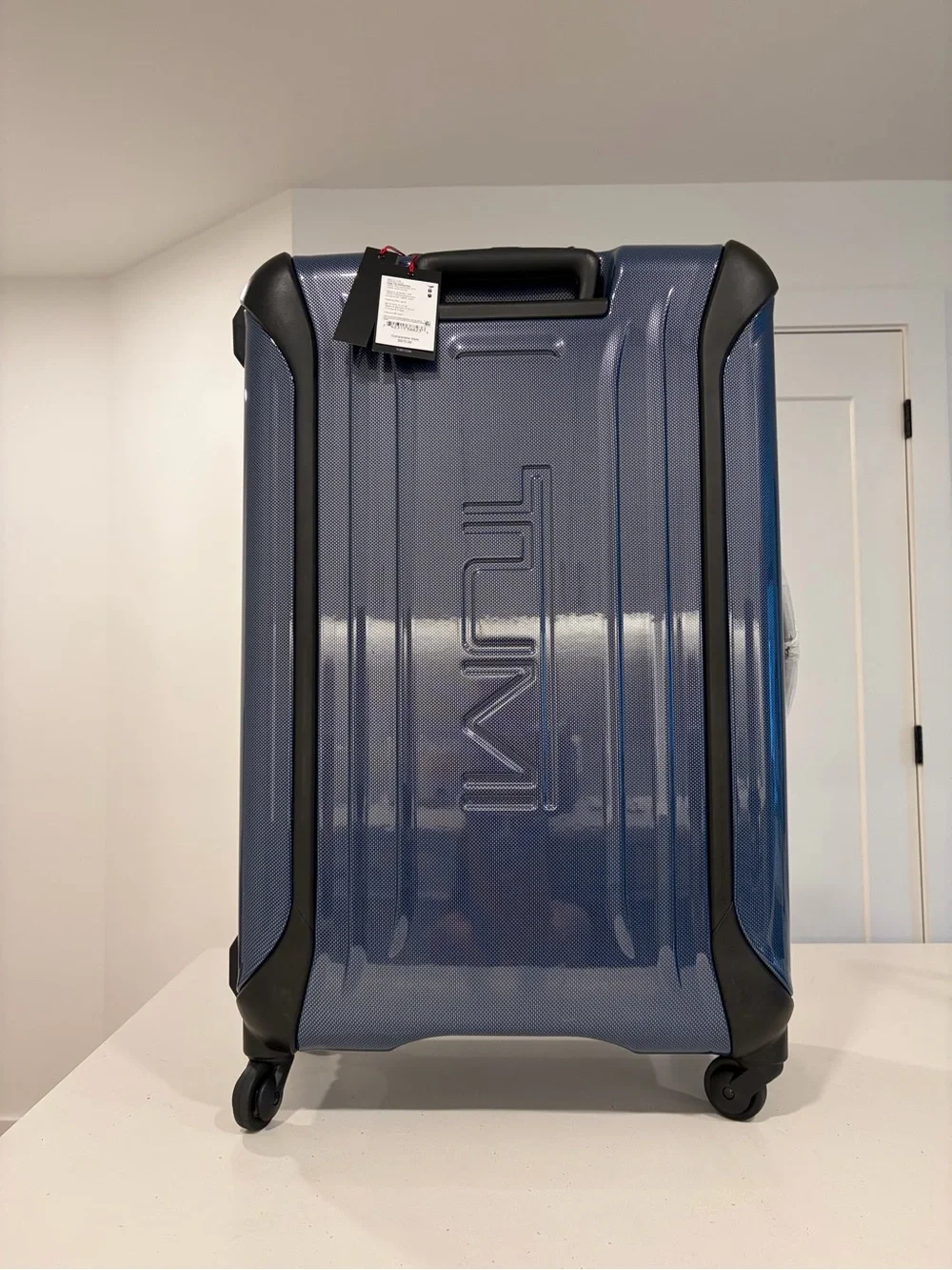 Tumi Textured Navy Hardside Spinner Suitcase